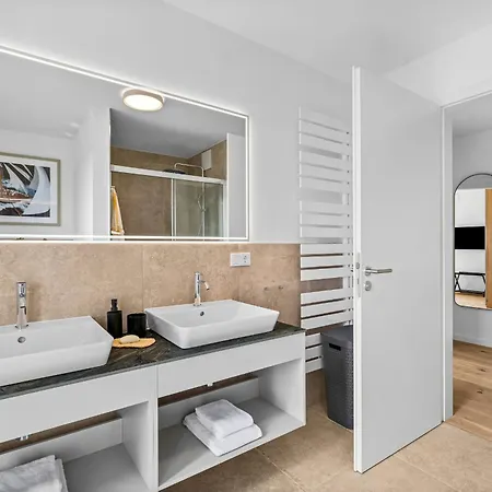 Theviewc10 Deichkrone Apartamento *